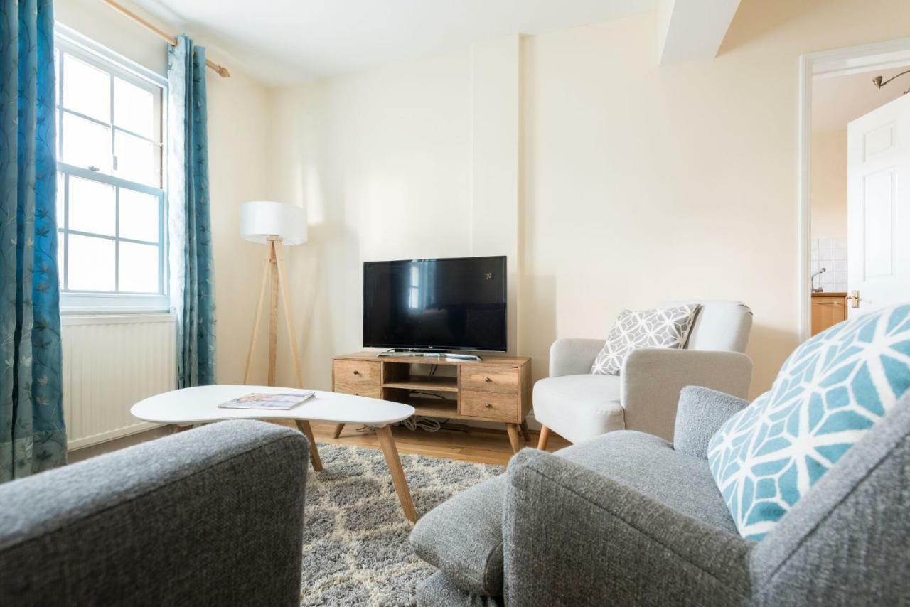 Apartment The Lapis Lounge - Large 3bdr House At River Avon Bath